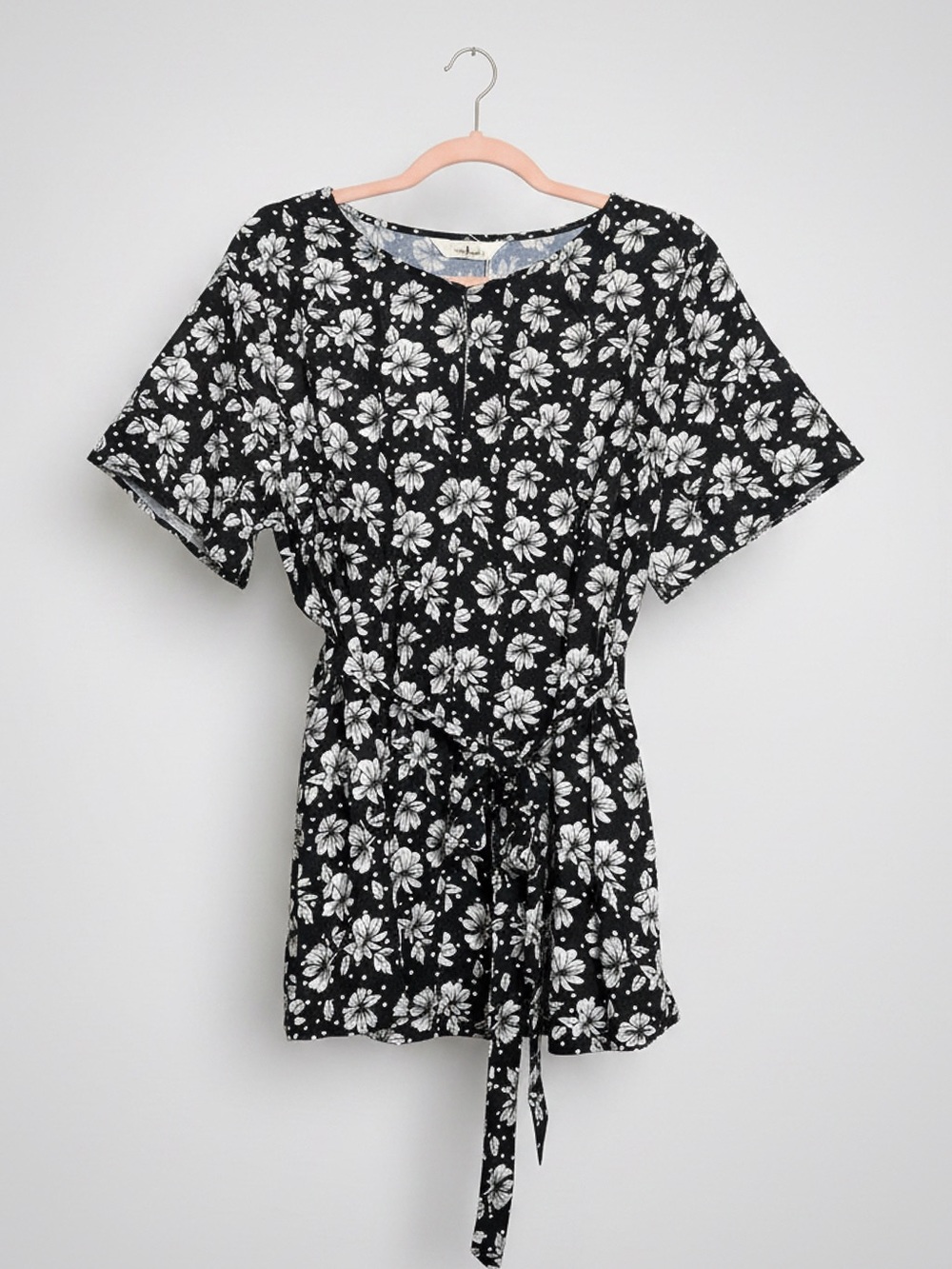 Floral Chiffon Tunic w/Belt • NWT • 24" p2p, 30" length - Picture 4 of 6